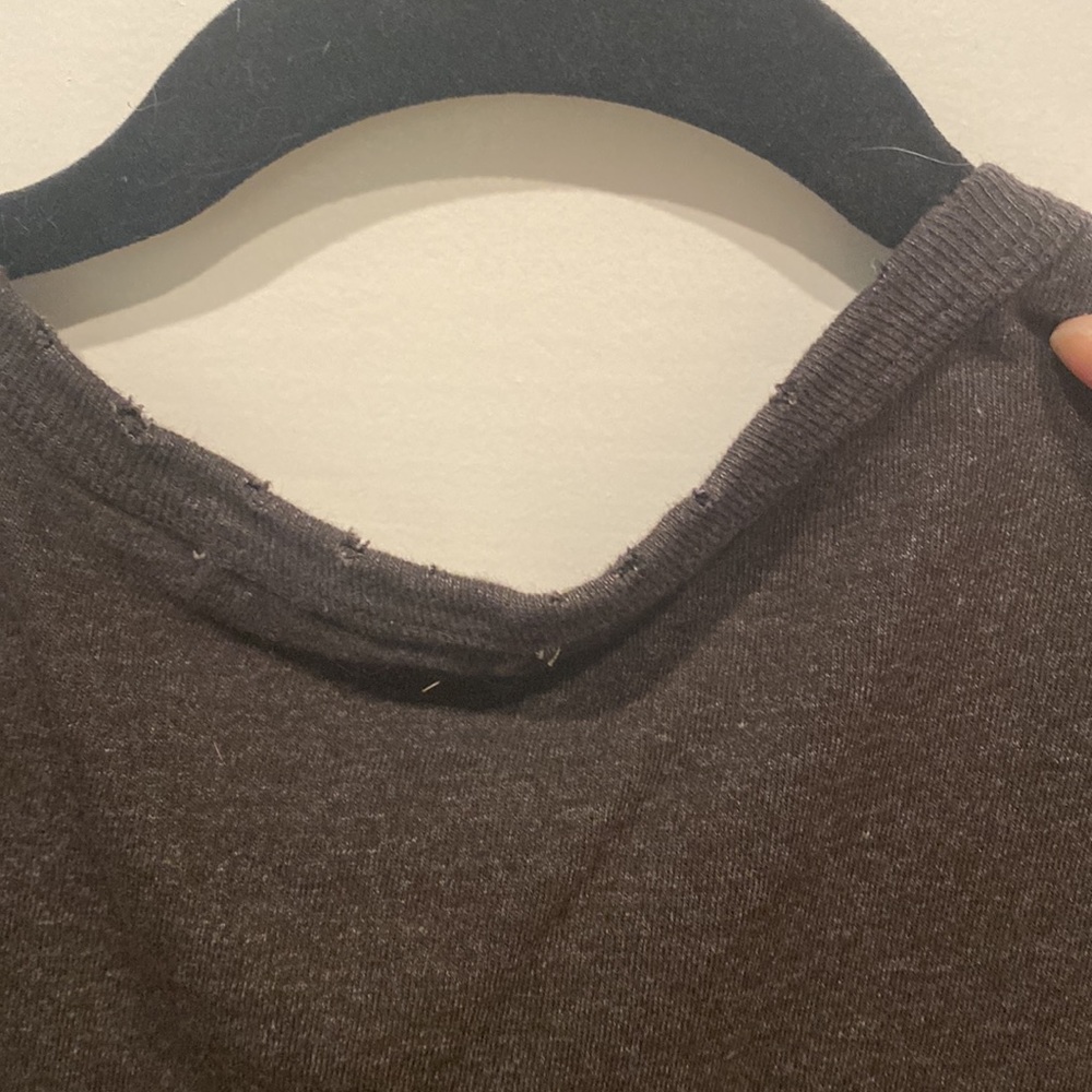 Graphic tee - Picture 2 of 4